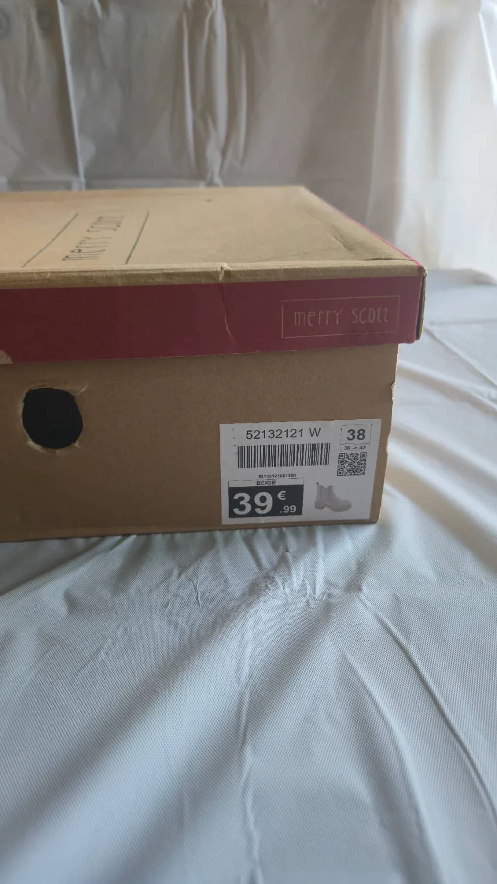 Merry Scott Bottines de couleur beige talon 5 cm avec détails argenté - Bottine - vue 2